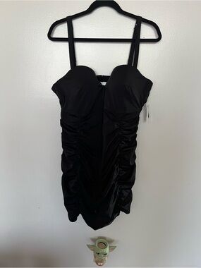 Torrid Black Ruched Swim Dress Black Sz 2X DD/F NWT